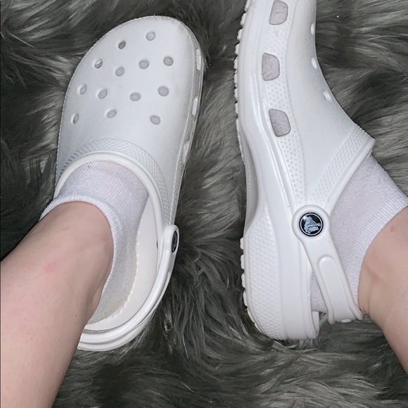 crocs plain white